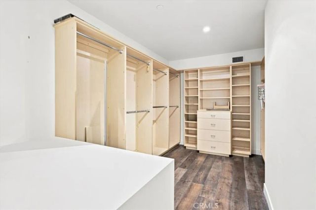118 Meyer Court, Hermosa Beach, CA 90254