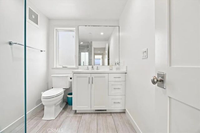 118 Meyer Court, Hermosa Beach, CA 90254