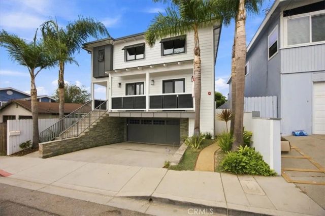 118 Meyer Court, Hermosa Beach, CA 90254