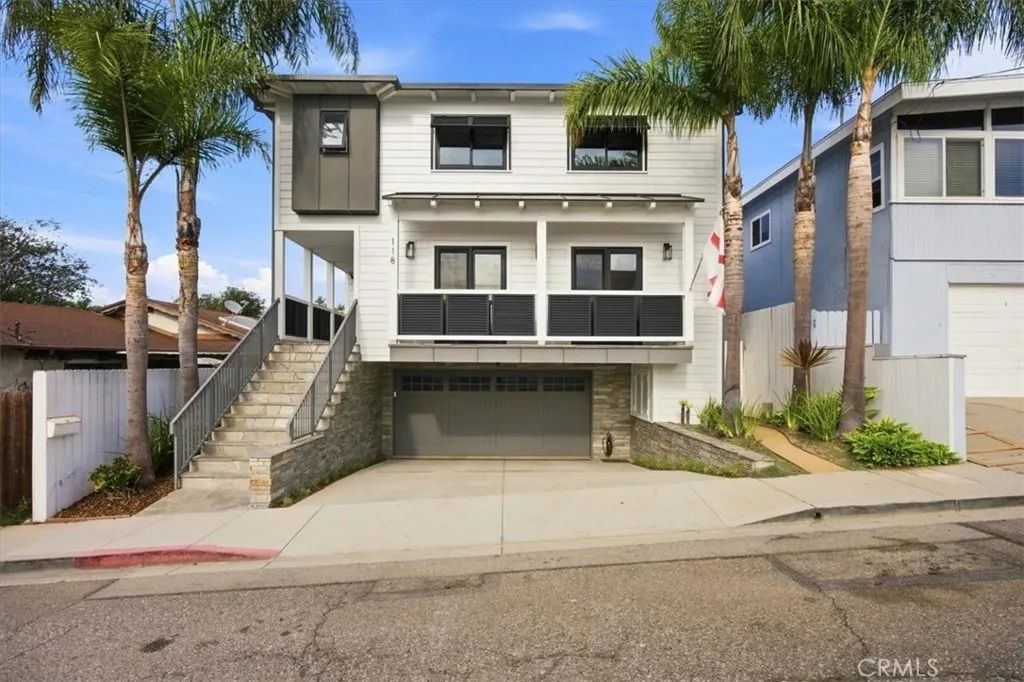 118 Meyer Court, Hermosa Beach, CA 90254