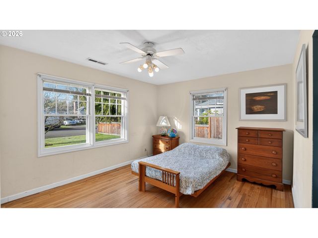 651 WAYNE Dr, Keizer, OR 97303