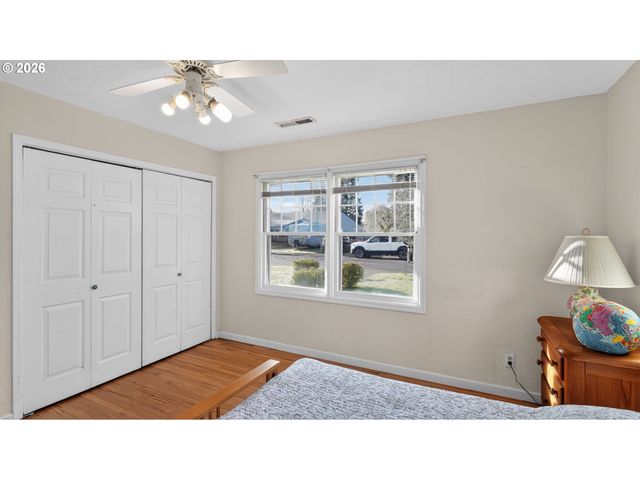 651 WAYNE Dr, Keizer, OR 97303