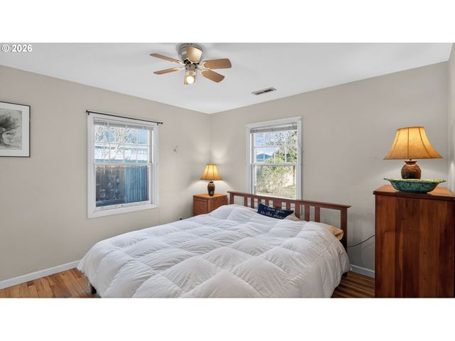 651 WAYNE Dr, Keizer, OR 97303