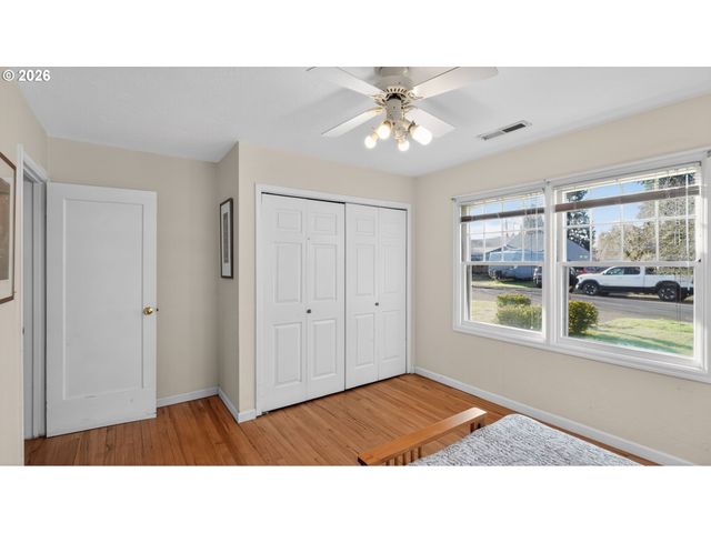 651 WAYNE Dr, Keizer, OR 97303