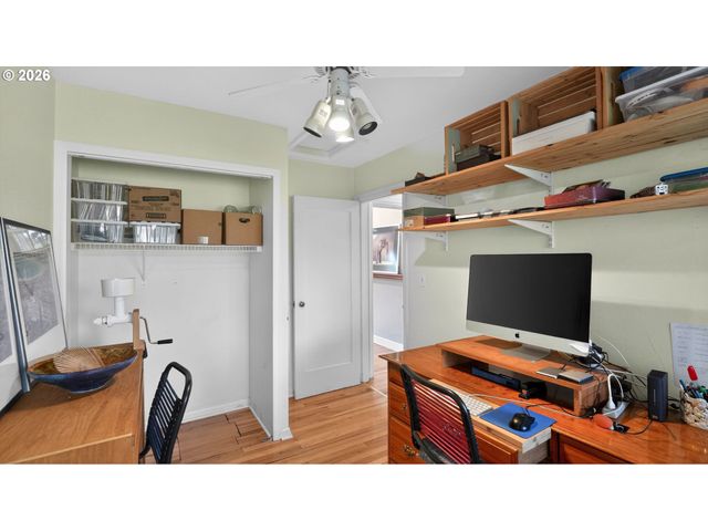 651 WAYNE Dr, Keizer, OR 97303