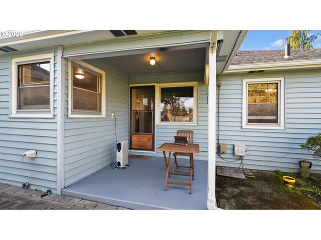 651 WAYNE Dr, Keizer, OR 97303