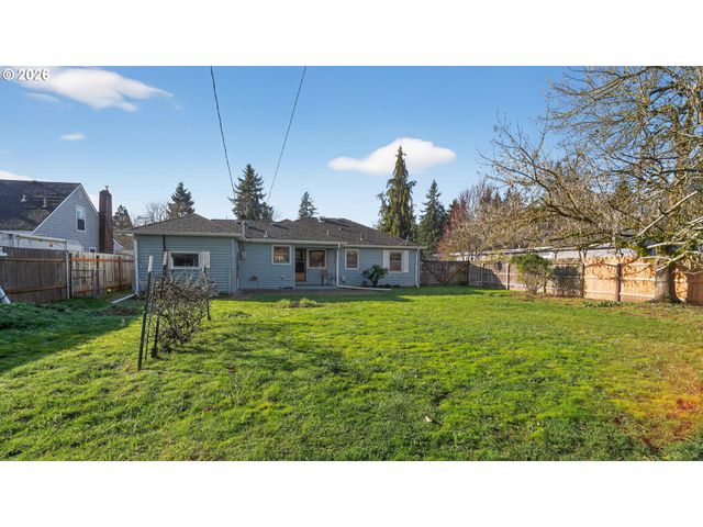 651 WAYNE Dr, Keizer, OR 97303