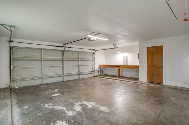 10127 Ravenswood Road, Granbury, TX 76049