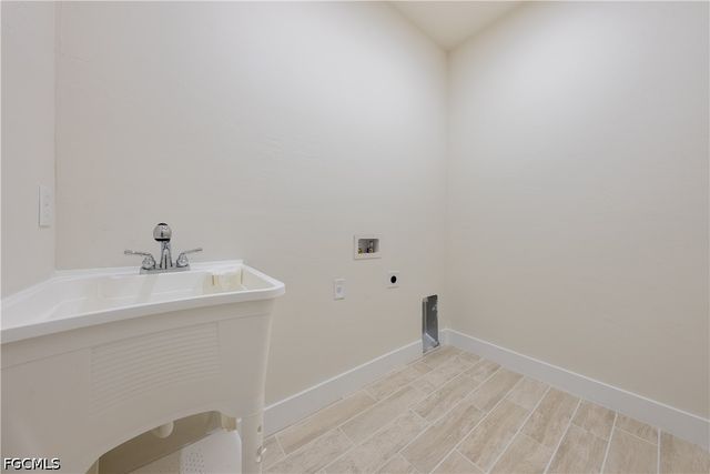 3231 57th ST W, Lehigh Acres, FL 33971