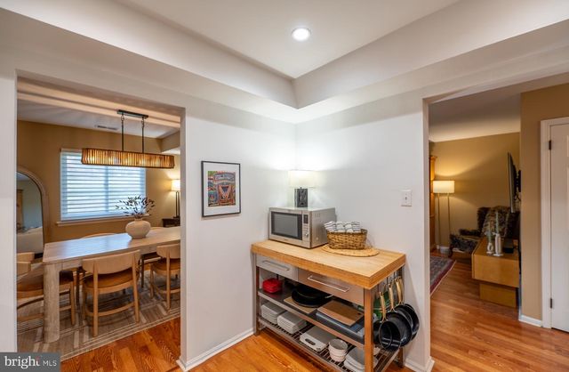 204 CAMSTEN CT, Chesterbrook, PA 19087