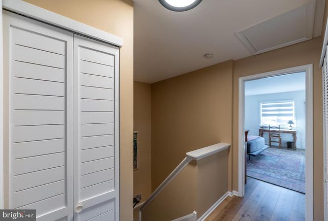 204 CAMSTEN CT, Chesterbrook, PA 19087