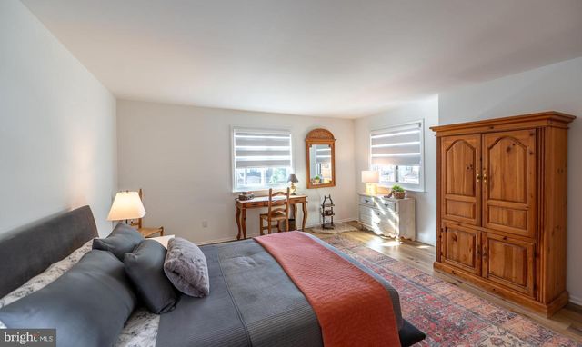 204 CAMSTEN CT, Chesterbrook, PA 19087