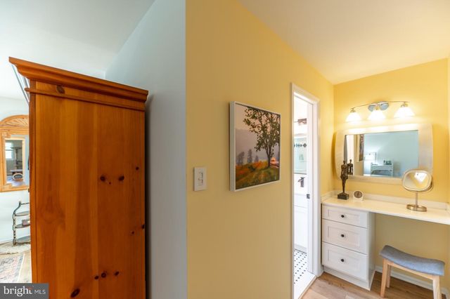 204 CAMSTEN CT, Chesterbrook, PA 19087