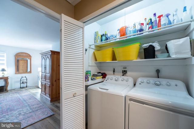 204 CAMSTEN CT, Chesterbrook, PA 19087