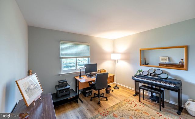 204 CAMSTEN CT, Chesterbrook, PA 19087