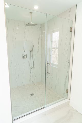 15 WALKER AVE, West Milford, NJ 07480