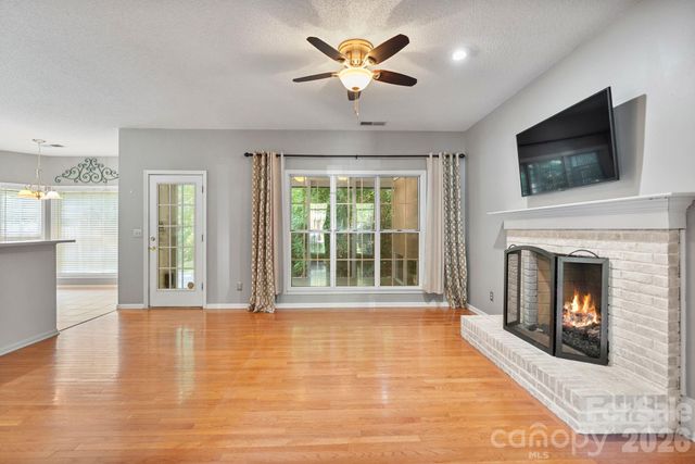 2040 Swaim Drive, Matthews, NC 28105