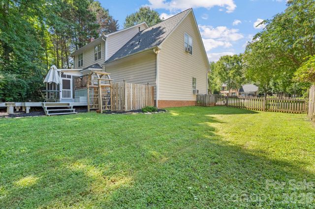 2040 Swaim Drive, Matthews, NC 28105