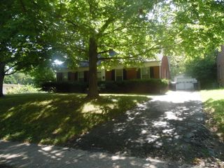 2492 Southview Drive, Lexington, KY 40503