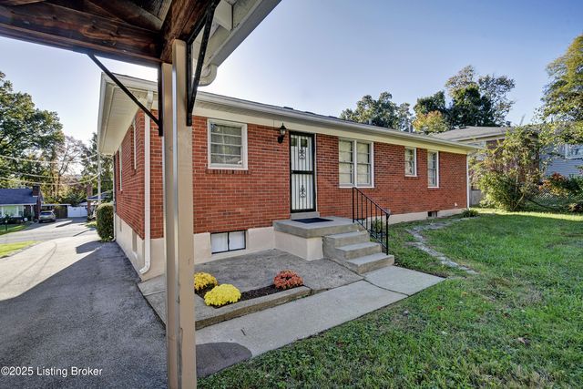 7710 Sierra Trail, Louisville, KY 40214