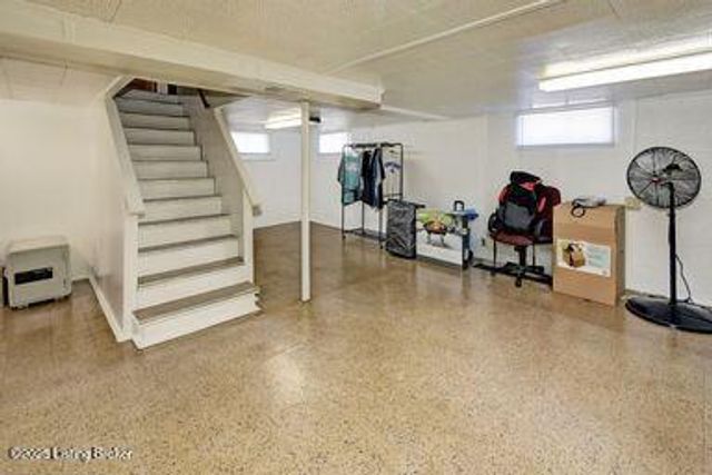 7710 Sierra Trail, Louisville, KY 40214