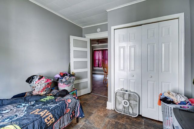 127 Kingsboro Avenue, Gloversville, NY 12078