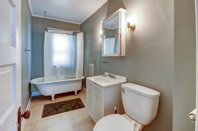 127 Kingsboro Avenue, Gloversville, NY 12078