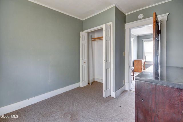 127 Kingsboro Avenue, Gloversville, NY 12078