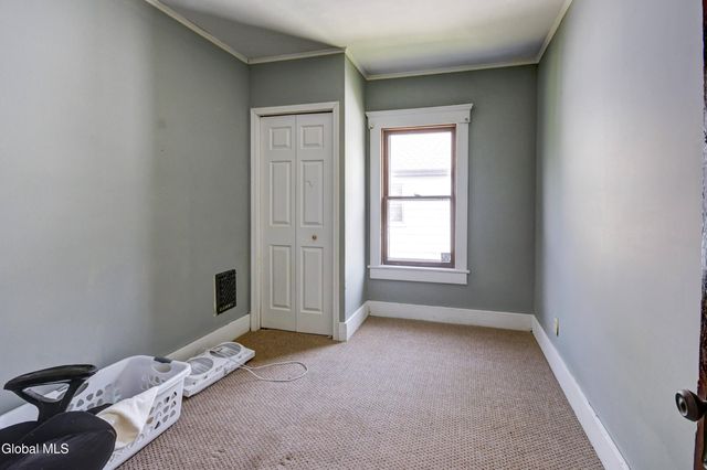 127 Kingsboro Avenue, Gloversville, NY 12078