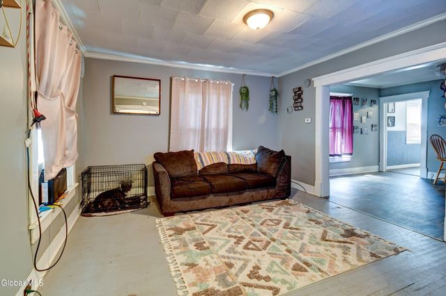 127 Kingsboro Avenue, Gloversville, NY 12078