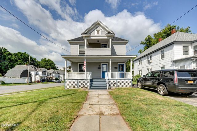 127 Kingsboro Avenue, Gloversville, NY 12078