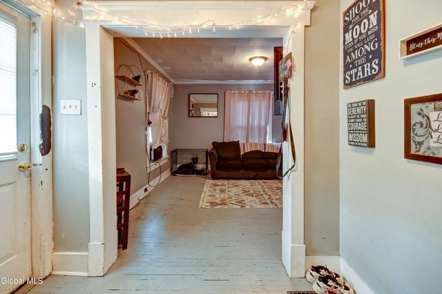 127 Kingsboro Avenue, Gloversville, NY 12078