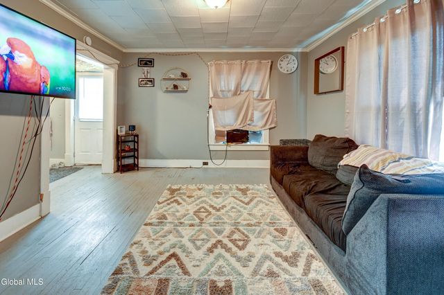 127 Kingsboro Avenue, Gloversville, NY 12078