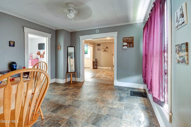 127 Kingsboro Avenue, Gloversville, NY 12078