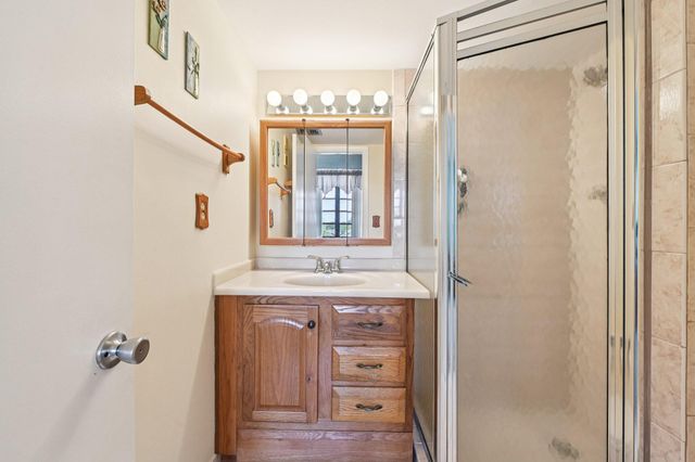 1101 Colony Point Circle 404, Pembroke Pines, FL 33026