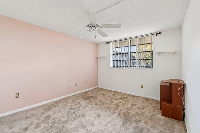 1101 Colony Point Circle 404, Pembroke Pines, FL 33026