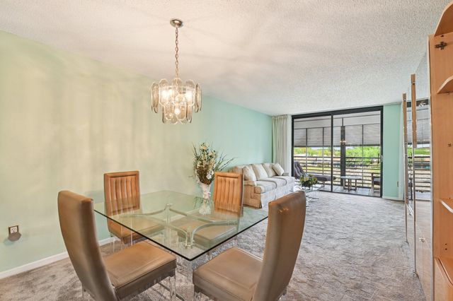 1101 Colony Point Circle 404, Pembroke Pines, FL 33026