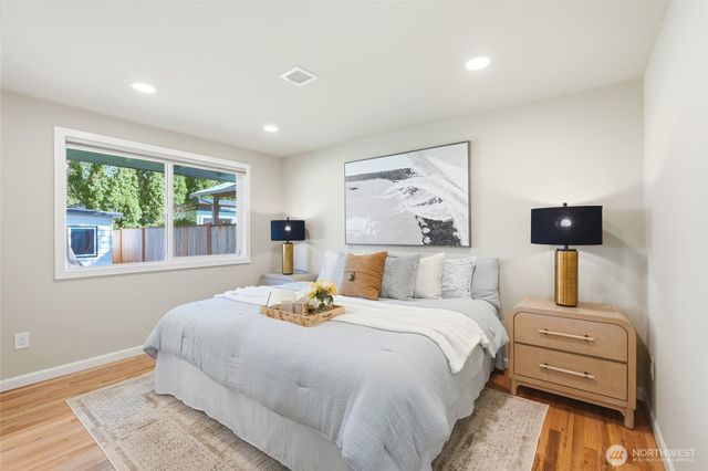 8810 NE 138th Street, Kirkland, WA 98034