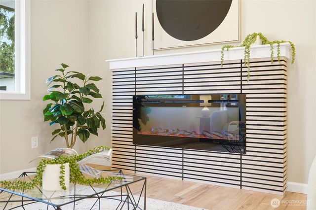 8810 NE 138th Street, Kirkland, WA 98034