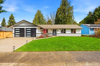 8810 NE 138th Street, Kirkland, WA 98034