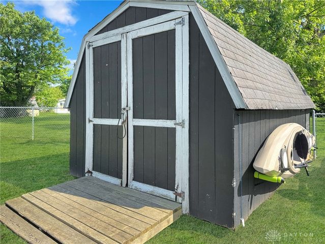 1552 Grimes Circle, Urbana, OH 43078