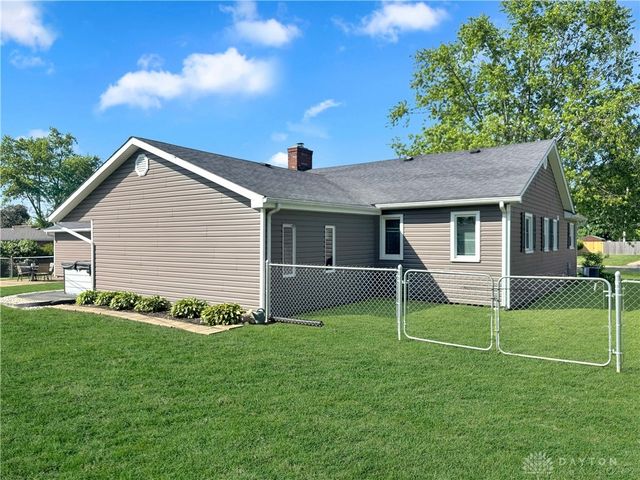 1552 Grimes Circle, Urbana, OH 43078