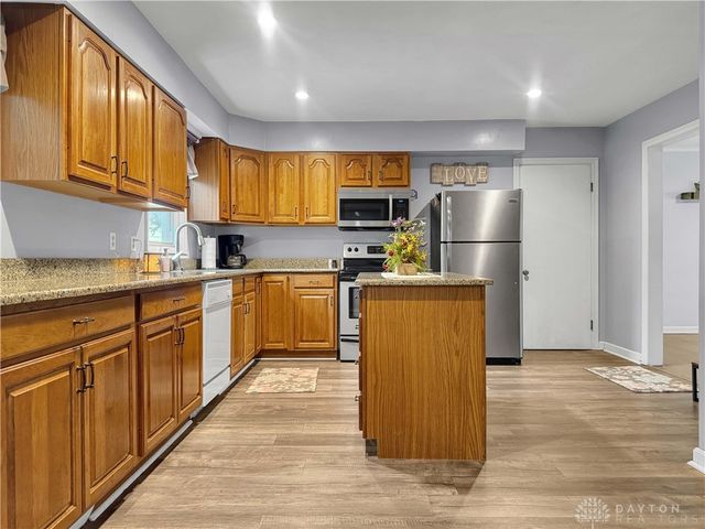 1552 Grimes Circle, Urbana, OH 43078