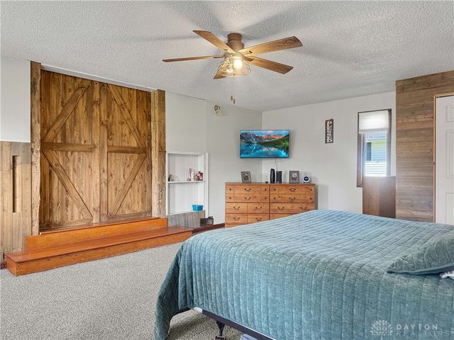 1552 Grimes Circle, Urbana, OH 43078