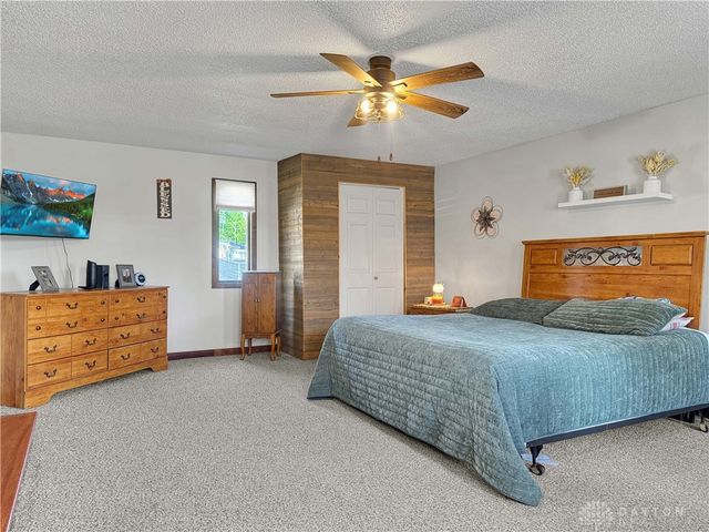 1552 Grimes Circle, Urbana, OH 43078