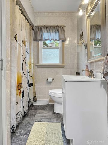 1552 Grimes Circle, Urbana, OH 43078