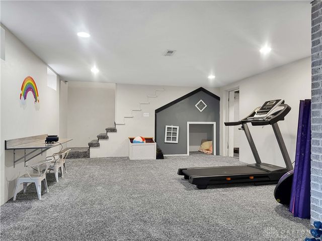 1552 Grimes Circle, Urbana, OH 43078