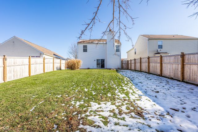 5670 Congressional Place, Indianapolis, IN 46235