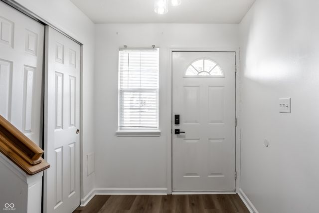 5670 Congressional Place, Indianapolis, IN 46235