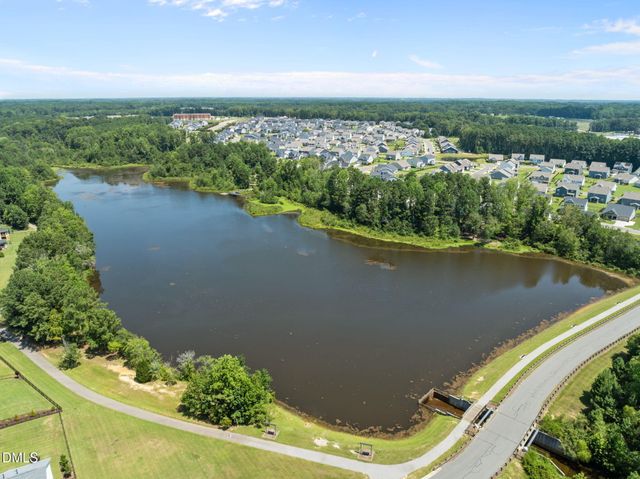 734 Kerr Lake Drive, Fuquay Varina, NC 27526